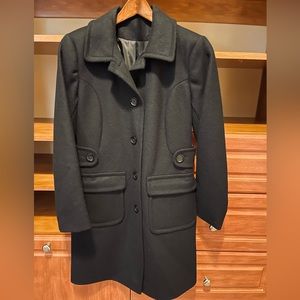 Women’s black winter coat, size 4